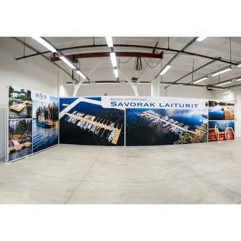 kangaga-kaetud-stend-ja-messitarvikud-1141 Messistend X10