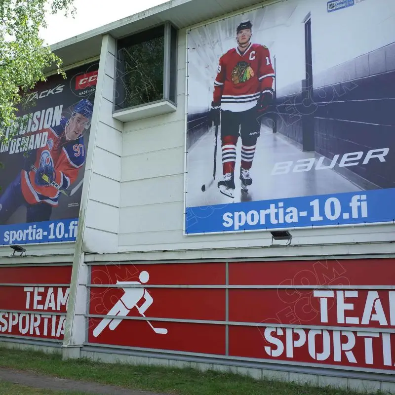 Välireklaam / PVC bänner majaseinal Välireklaam / PVC bänner majaseinal